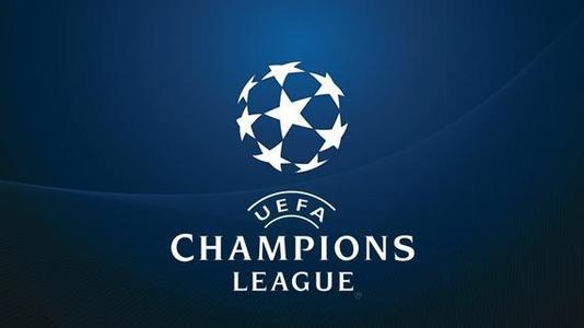 我谢谢你啊！利物浦小组赛7胜1负第一 1／8决赛抽附加赛10-0的巴黎.